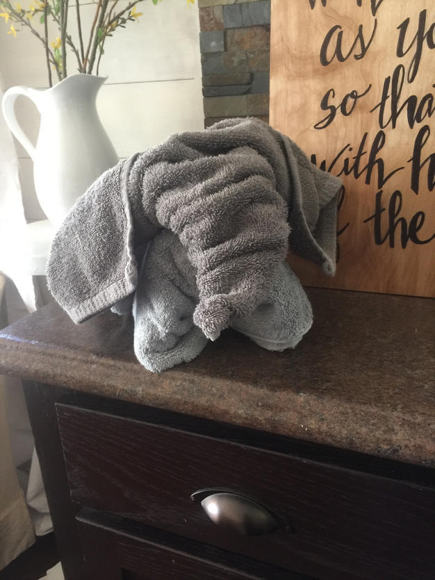 hand towel elephant